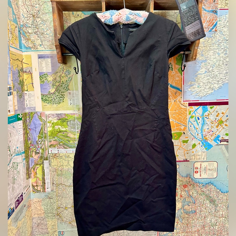 💚💚5/$25💚💚 Banana Republic Black Cap Sleeve Sheath Dress – Size 8